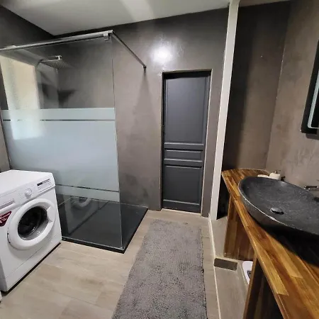 Magnifique Maison Perigourdine Avec Piscine 펜션